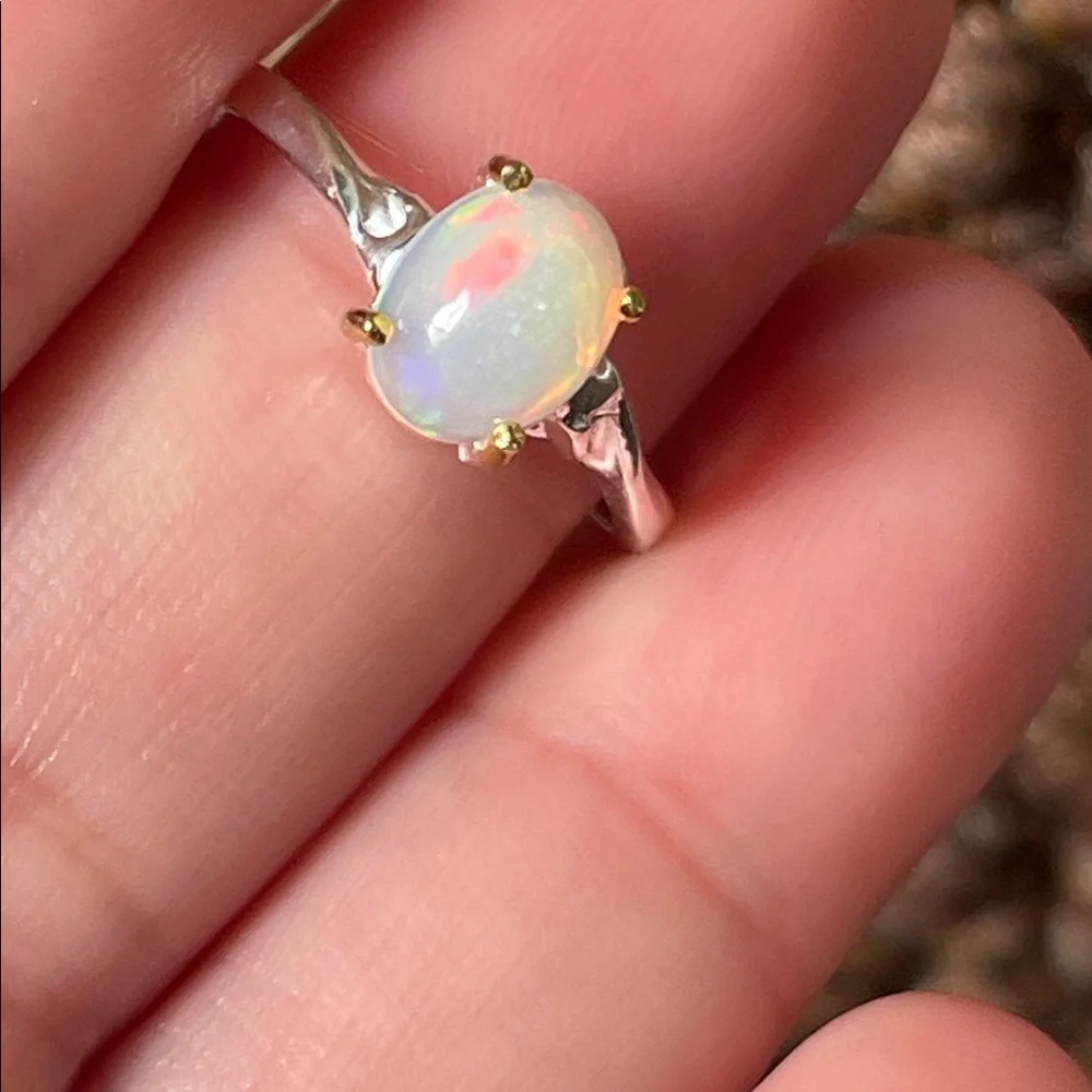 Natural Ethiopian Opal Ring in 925 Sterling Silver Size 5.5 - Picture 8 of 9